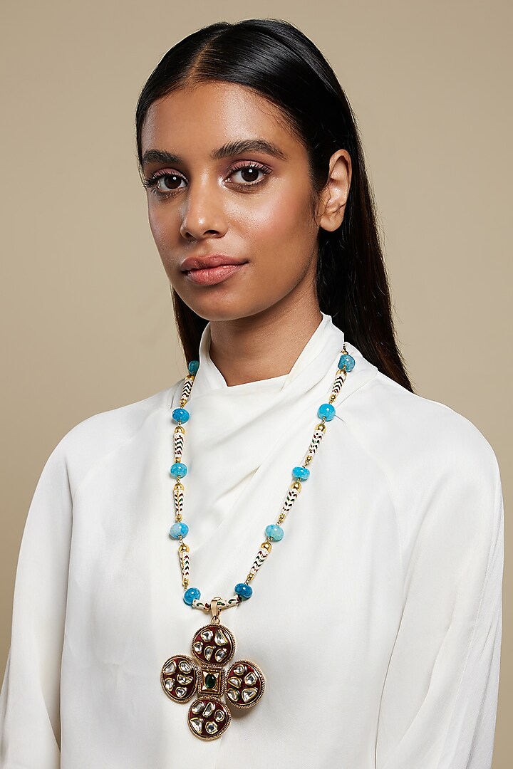 Two Tone Plated Glass Polki Pope Necklace by Valliyan By Nitya Arora at Pernia's Pop Up Shop