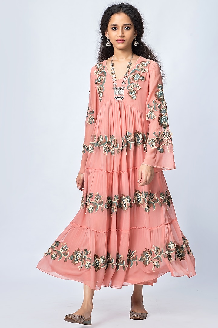 salmon-pink-floral-printed-dress-design-by-verb-by-pallavi-singhee-at