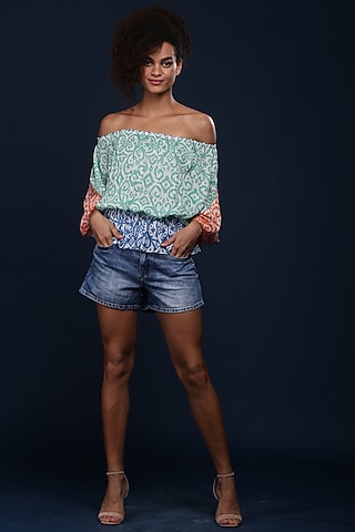Green Paisley Printed Blouse by Verb by Pallavi Singhee