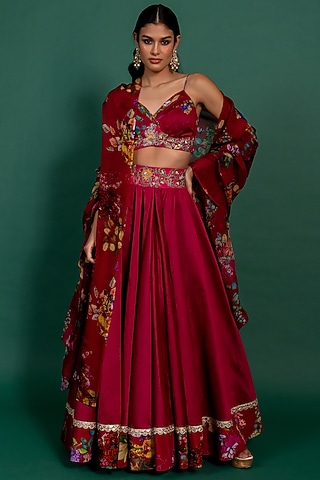 Fuchsia Pink Chanderi Printed & Embroidered Lehenga Set by Varun Bahl Pret