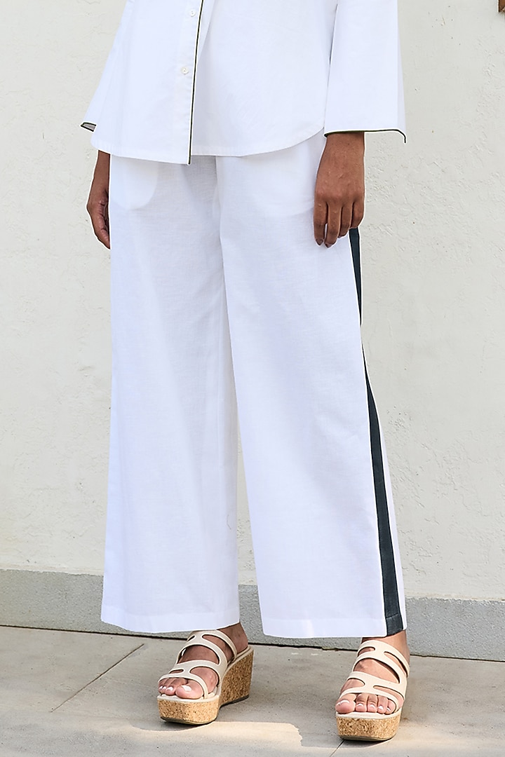 White Poplin & Linen Printed Co-Ord Set by Varun Bahl Pret at Pernia's Pop Up Shop
