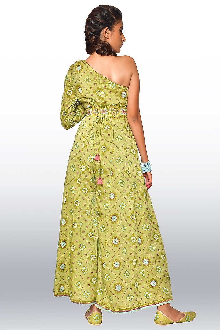 Green Muslin Silk Embroidered Jumpsuit by Vaibhavi & Sejal at Pernia's Pop Up Shop