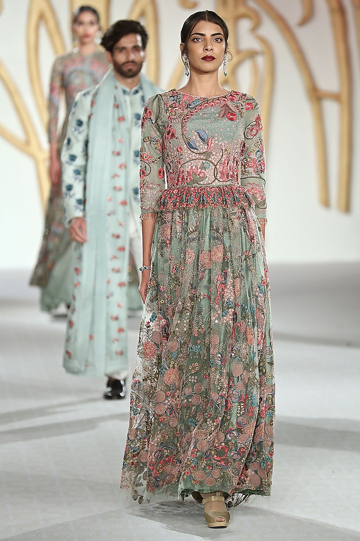 Green embroidered floral motifs gown available only at Pernia's Pop Up ...