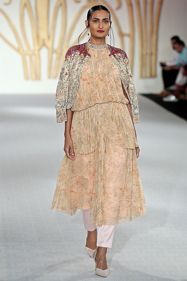 Beige Drape Kurta, Trousers and Embroidered Cape Set by Varun Bahl
