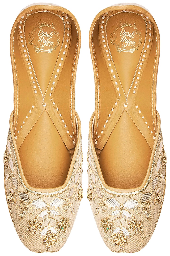 Gold embroidered juttis available only at Pernia's Pop Up Shop.
