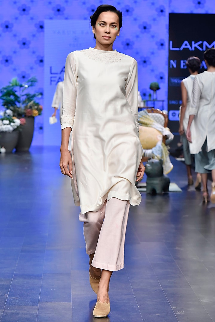 Ivory Floral Embroidered Tunic With Pink Pants by Varun Bahl