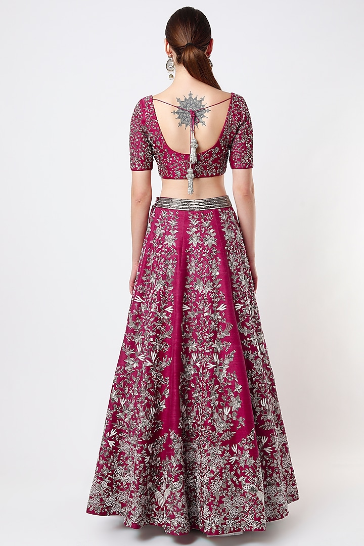 Maroon Embroidered Bridal Lehenga Set by Varun Chakkilam at Pernia's Pop Up Shop