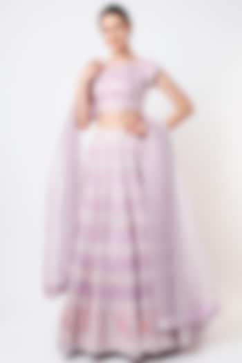 Lilac Aari Embroidered Wedding Lehenga Set by Varun Chakkilam at Pernia's Pop Up Shop