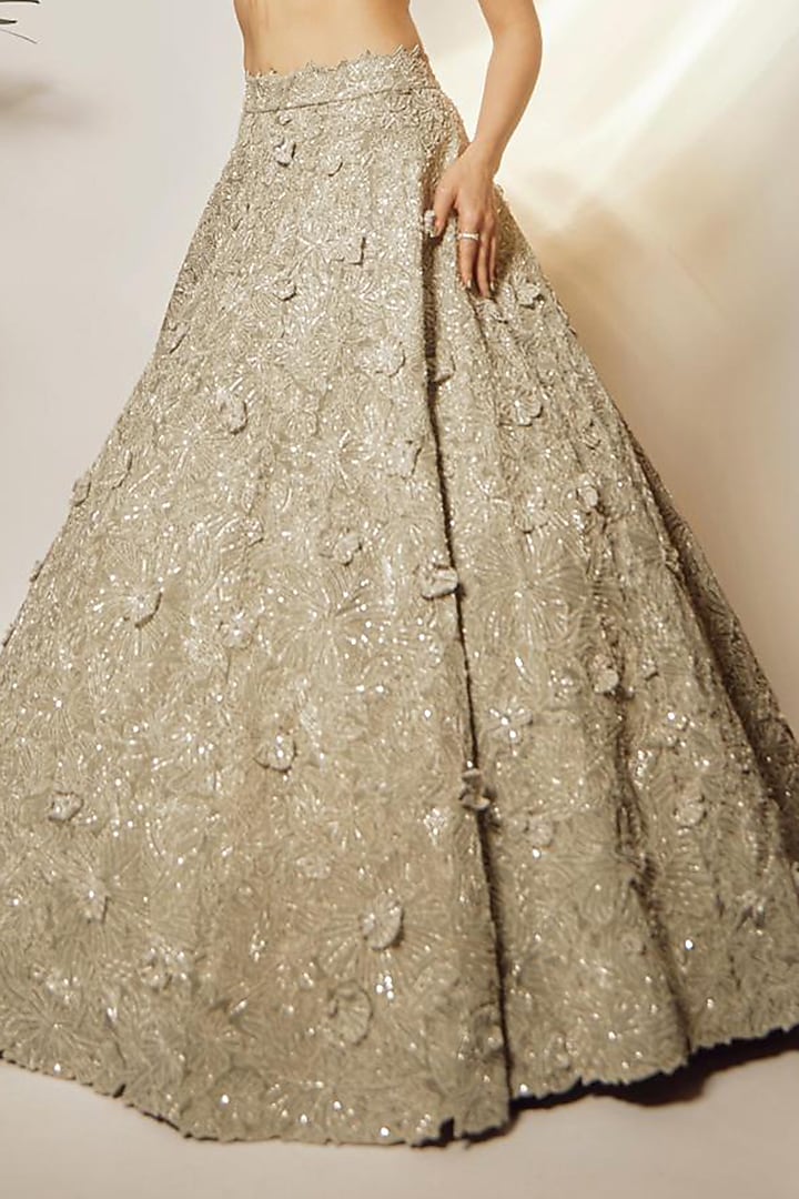 Pearl Grey Organza 3D Floral Embroidered Bridal Lehenga Set by Varun Chakkilam at Pernia's Pop Up Shop