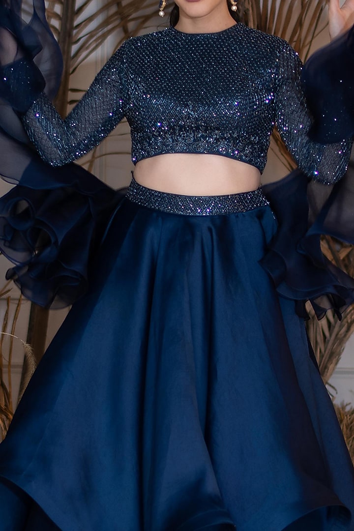 Midnight Blue Embroidered Wedding Lehenga Set by Varun Chakkilam at Pernia's Pop Up Shop