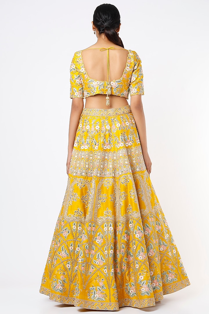 Canary Yellow Embroidered Bridal Lehenga Set by Varun Chakkilam at Pernia's Pop Up Shop