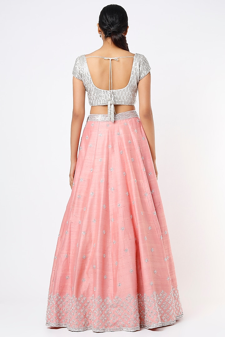 Peach Embroidered Wedding Lehenga Set by Varun Chakkilam at Pernia's Pop Up Shop