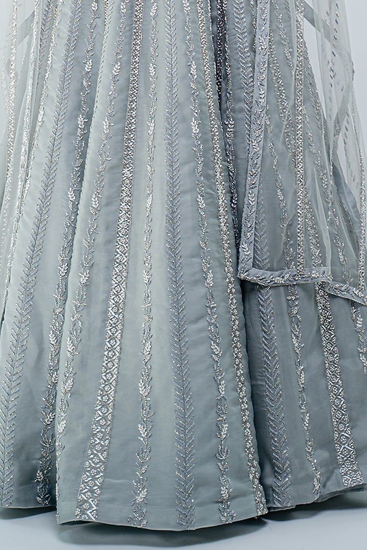 Silver Hand Embroidered Wedding Lehenga Set by Varun Chakkilam at Pernia's Pop Up Shop