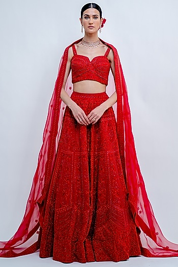 Crimson Red Hand Embroidered Bridal Lehenga Set by Varun Chakkilam at Pernia's Pop Up Shop