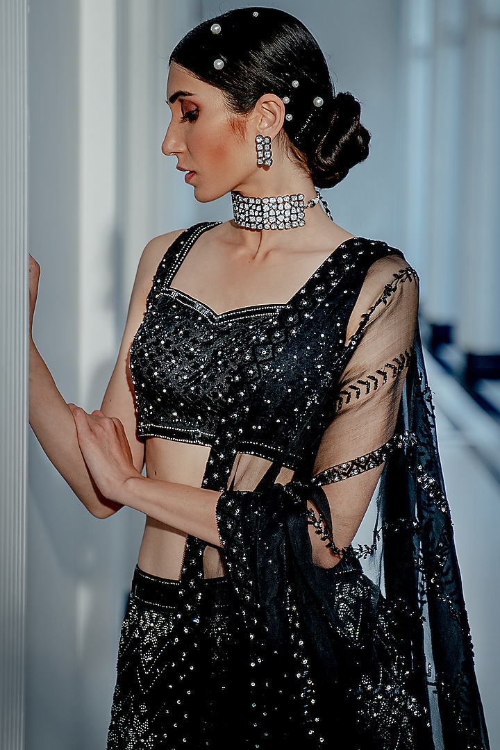 Black Embroidered Bridal Lehenga Set by Varun Chakkilam at Pernia's Pop Up Shop