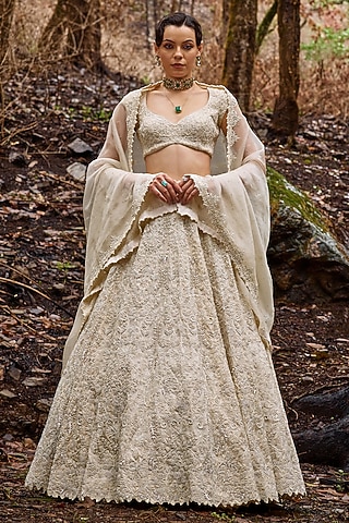 Alabaster White Organza Beads Embroidered Lehenga Set by Varun Chakkilam