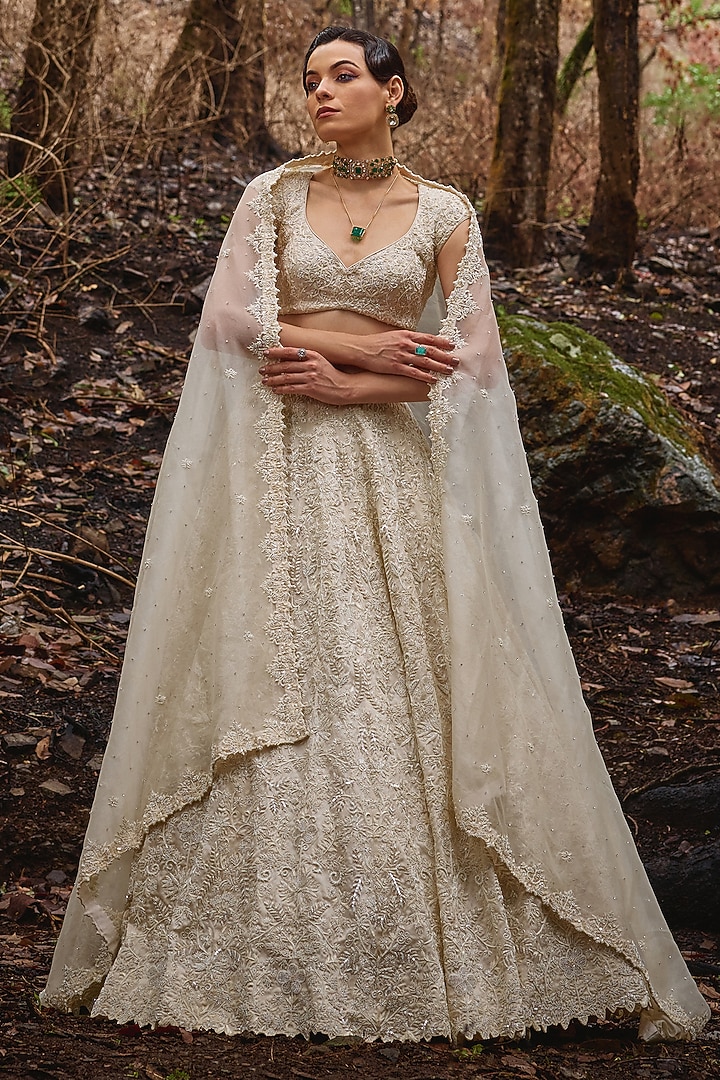 Alabaster White Organza Beads Embroidered Bridal Lehenga Set by Varun Chakkilam at Pernia's Pop Up Shop