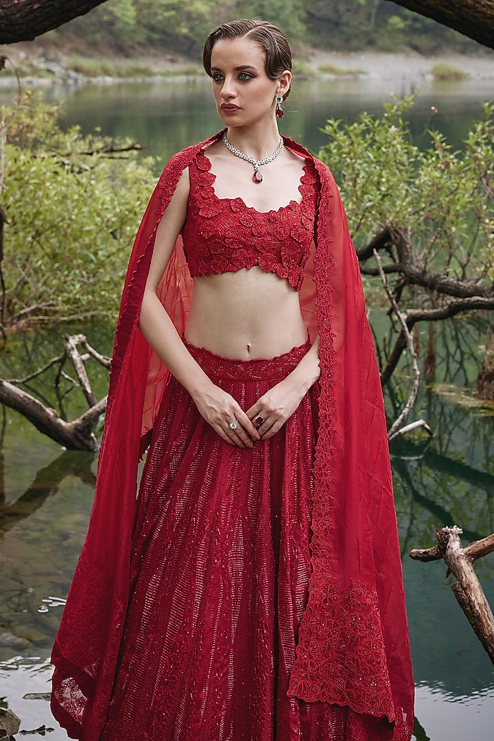 Scarlet Red Organza Geometric Bridal Lehenga Set by Varun Chakkilam at Pernia's Pop Up Shop