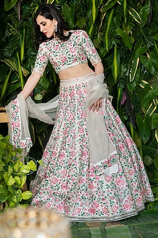 White Machine Embroidered Lehenga Set by Varun Chakkilam