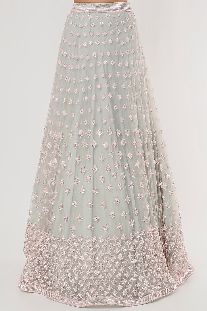 Mauve Embroidered Wedding Lehenga Set by Varun Chakkilam at Pernia's Pop Up Shop