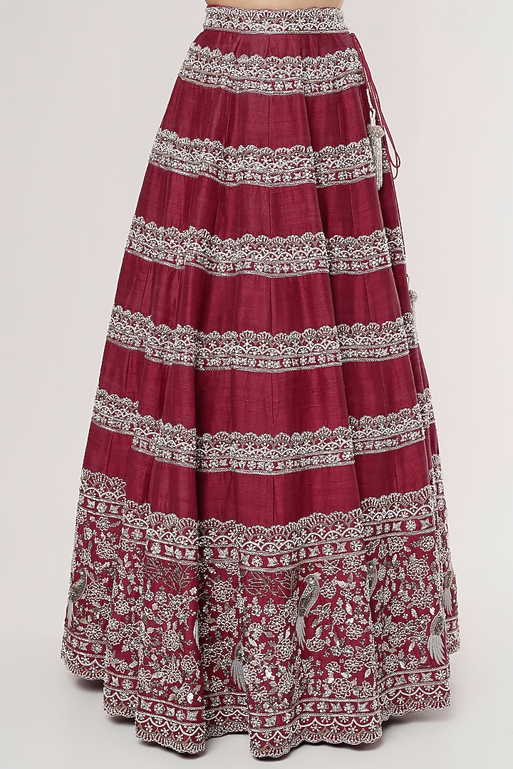 Red Embroidered Wedding Lehenga Set by Varun Chakkilam at Pernia's Pop Up Shop