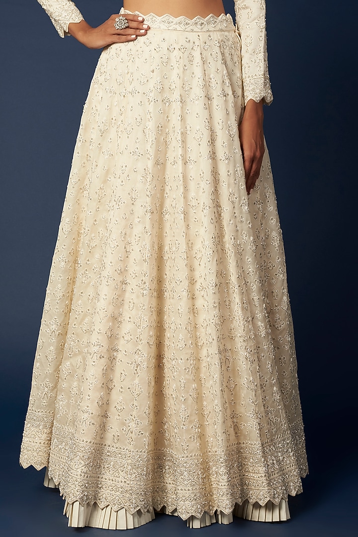 Chanterelle Beige Embroidered Bridal Lehenga Set by Varun Chakkilam at Pernia's Pop Up Shop