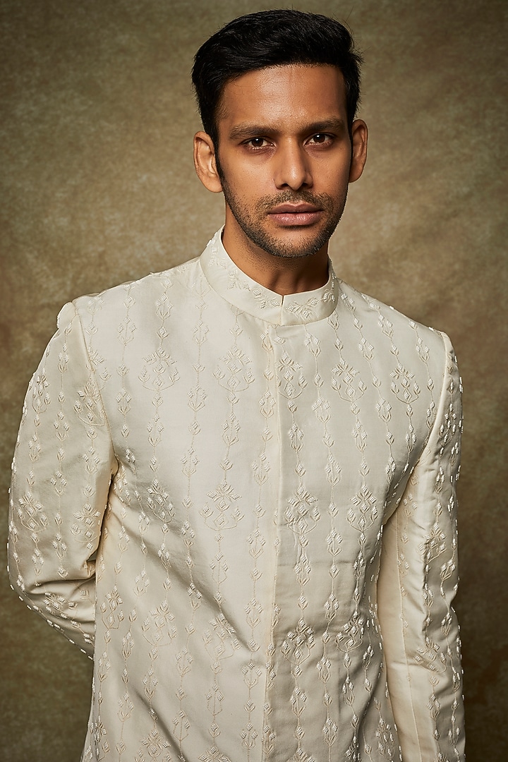 Ivory Silk Embroidered Groom Sherwani Set by Varun Chakkilam Men at Pernia's Pop Up Shop
