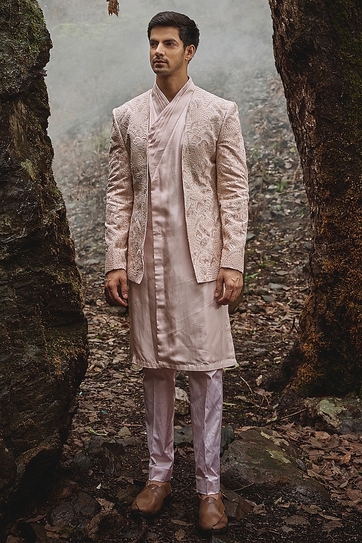 Light Pink Twill Silk & Satin Lycra Pearl Embroidered Indowestern Set by Varun Chakkilam Men