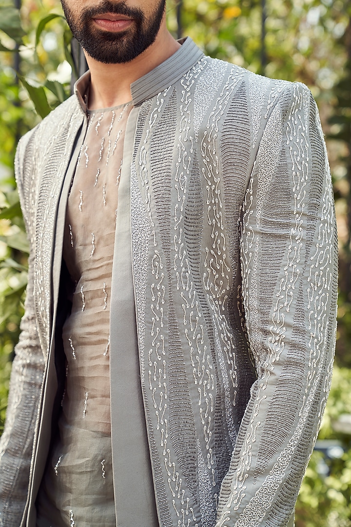 Infinite Grey Tulle Silk Zari Embroidered Groom Indowestern Set by Varun Chakkilam Men at Pernia's Pop Up Shop