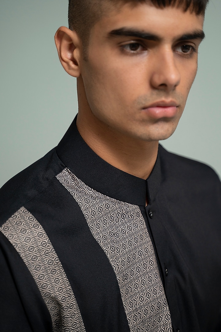 Black Twill Cotton Printed Party Wear Shirt by Varun Chakkilam Men at Pernia's Pop Up Shop