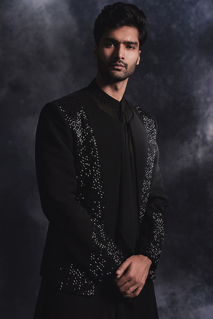 Ebony Black Poly Blend Suiting Bead Embroidered Indo-Western Set by Varun Chakkilam Men at Pernia's Pop Up Shop