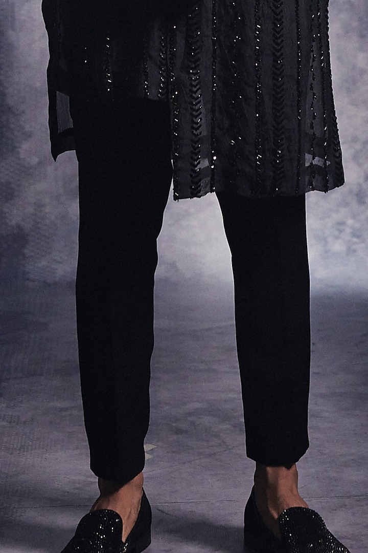 Ebony Black Poly Blend Suiting Embroidered Indo-Western Set by Varun Chakkilam Men at Pernia's Pop Up Shop