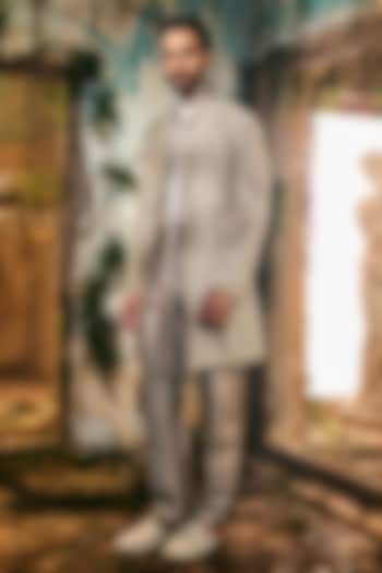 Gold & Silver Twill Silk Open Jacket Set by Varun Chakkilam Men at Pernia's Pop Up Shop