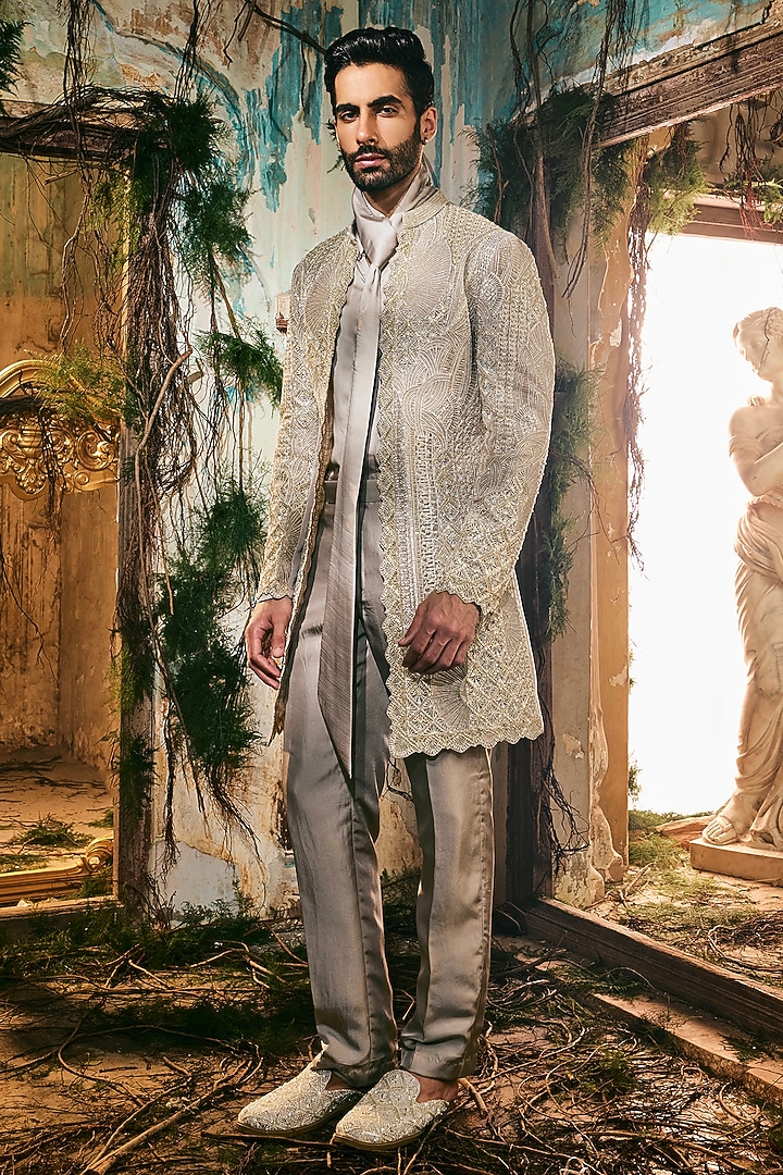 Gold & Silver Twill Silk Open Jacket Set by Varun Chakkilam Men at Pernia's Pop Up Shop