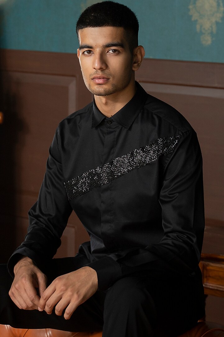 Ebony Black Embroidered Party Wear Shirt by Varun Chakkilam Men at Pernia's Pop Up Shop