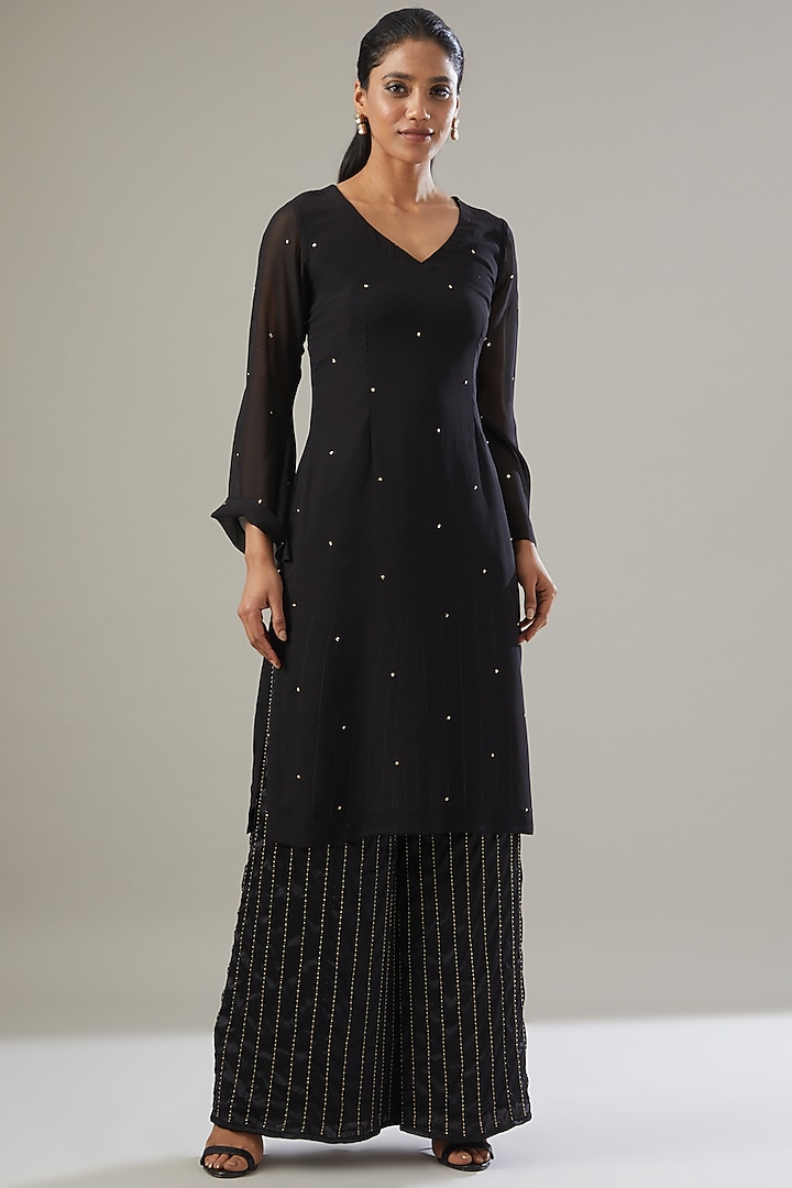 Black Georgette Kurta Set by VIDHI AGRAWAL