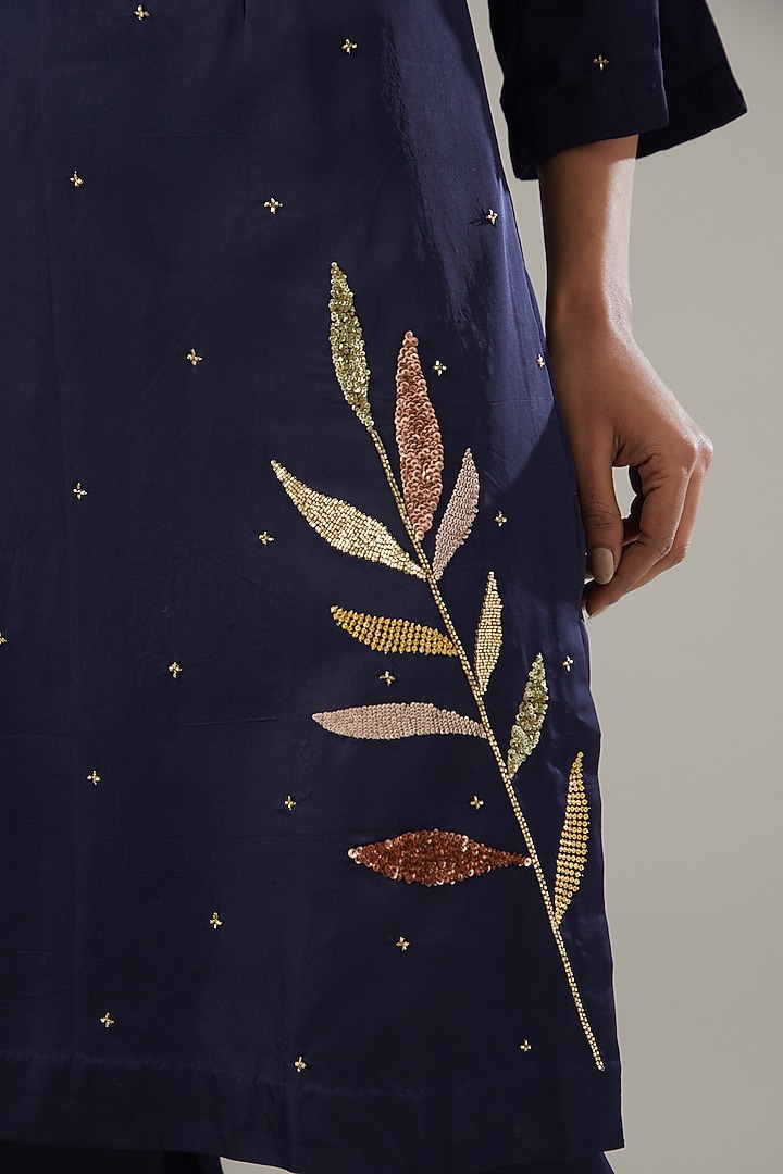 Navy Blue Silk Satin Embroidered Kurta Set by VIDHI AGRAWAL at Pernia's Pop Up Shop