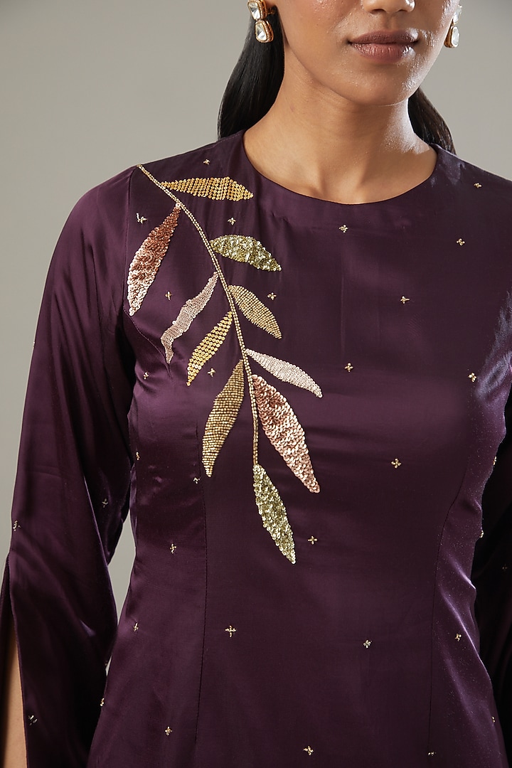 Aubergine Silk Satin Embroidered Kurta Set by VIDHI AGRAWAL at Pernia's Pop Up Shop