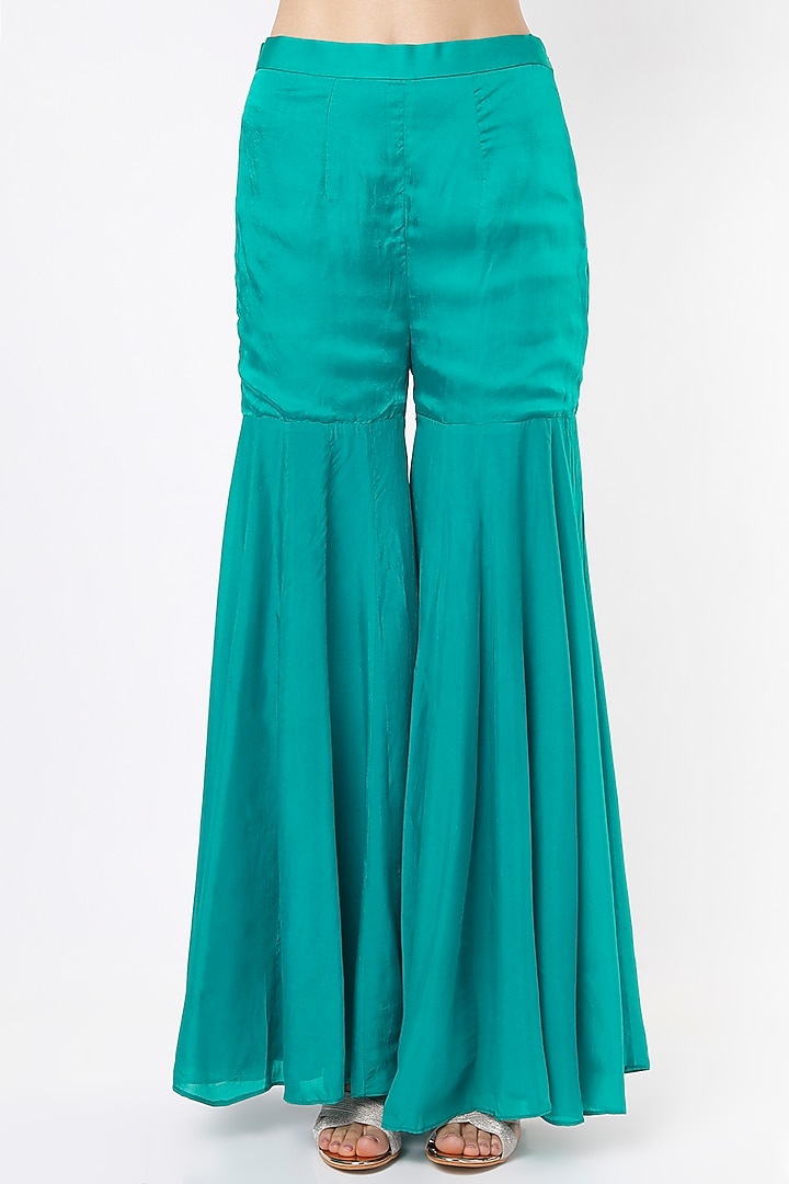 Teal Embroidered Cape Set by VIDHI AGRAWAL at Pernia's Pop Up Shop