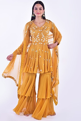 Mustard Yellow Hand Embroidered Gharara Set by Vidushi Gupta