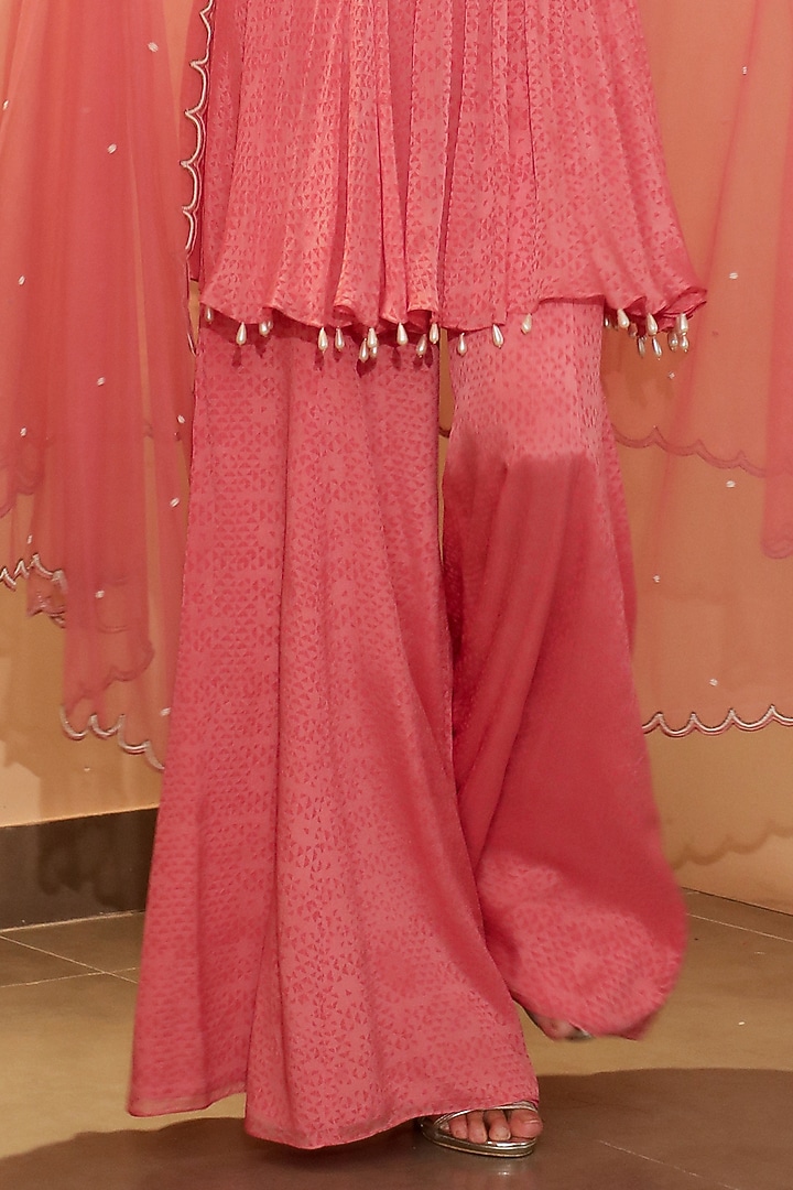 Punch Pink Chiffon & Net Pant Set by Vidushi Gupta at Pernia's Pop Up Shop