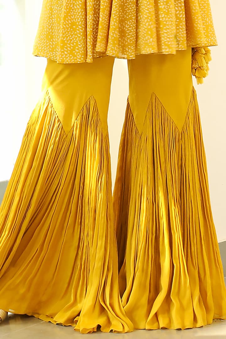 Canary Yellow Chiffon Gharara Set by Vidushi Gupta at Pernia's Pop Up Shop