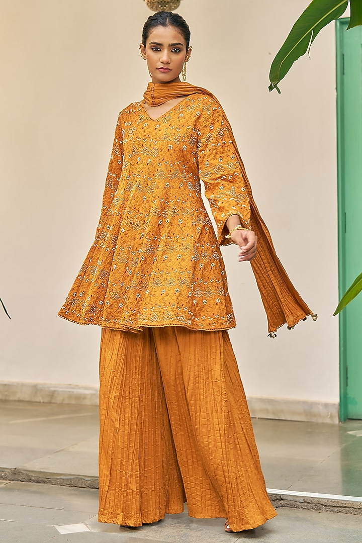 Ochre Yellow Pure Modal Silk & Pure Cotton Silk Embellished Kurta Set by Vidushi Gupta at Pernia's Pop Up Shop