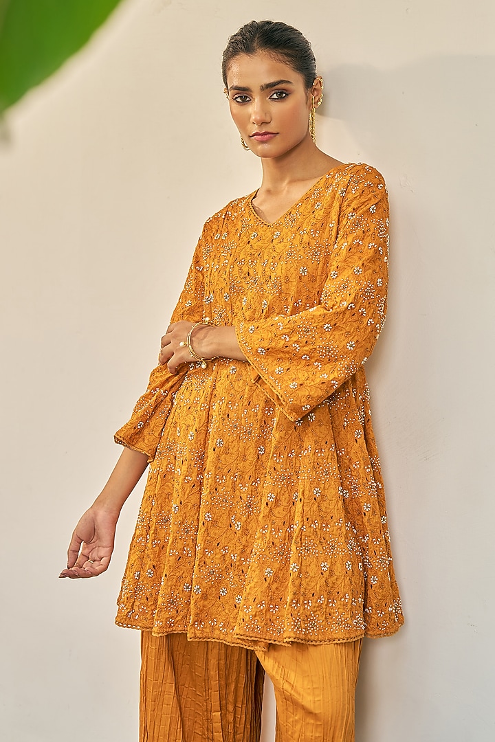 Ochre Yellow Pure Modal Silk & Pure Cotton Silk Embellished Kurta Set by Vidushi Gupta at Pernia's Pop Up Shop