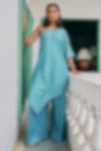 Blush Blue Pure Modal Silk & Pure Cotton Silk Embellished Cape Set by Vidushi Gupta at Pernia's Pop Up Shop