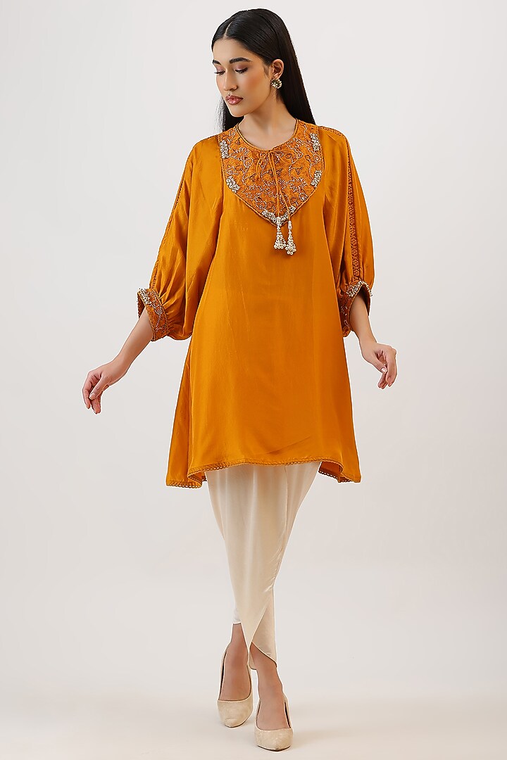 Mustard Pure Silk Floral Embroidered Layered Kurta Set by Vidushi Gupta at Pernia's Pop Up Shop