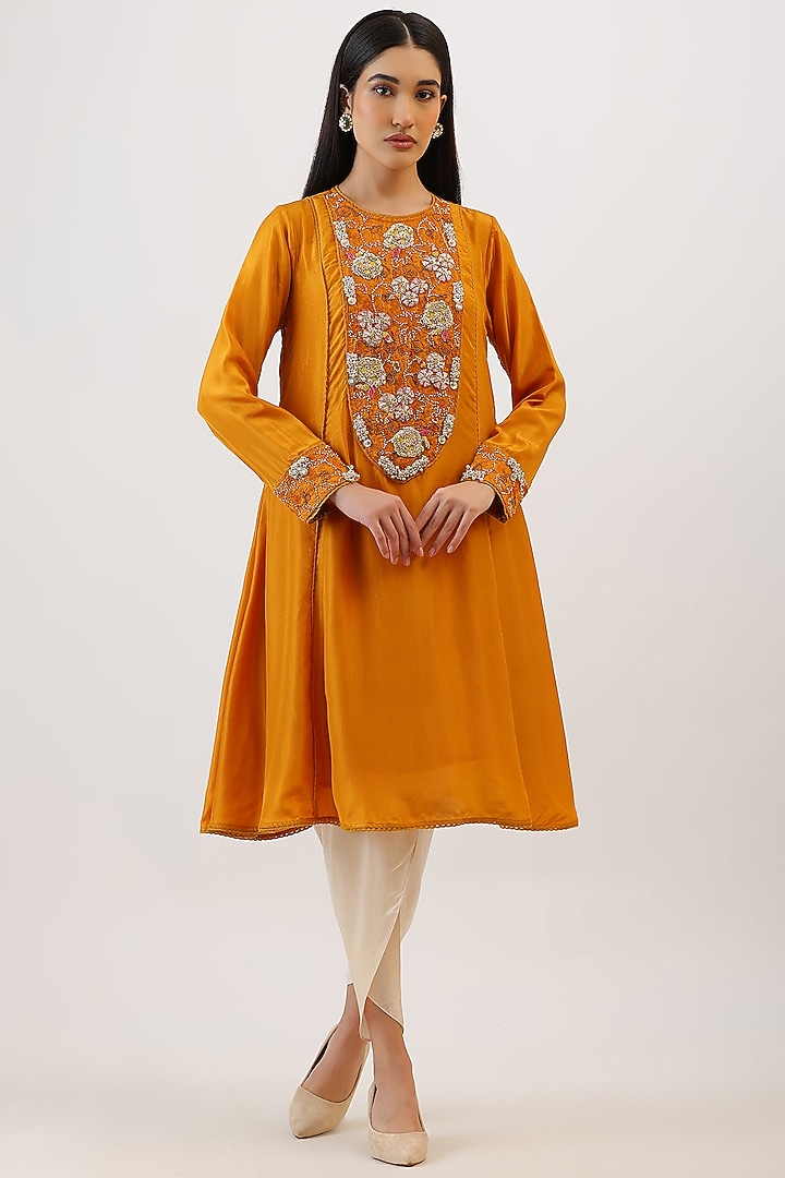 Mustard Pure Silk Botanical Embroidered A-Line Kurta Set by Vidushi Gupta at Pernia's Pop Up Shop