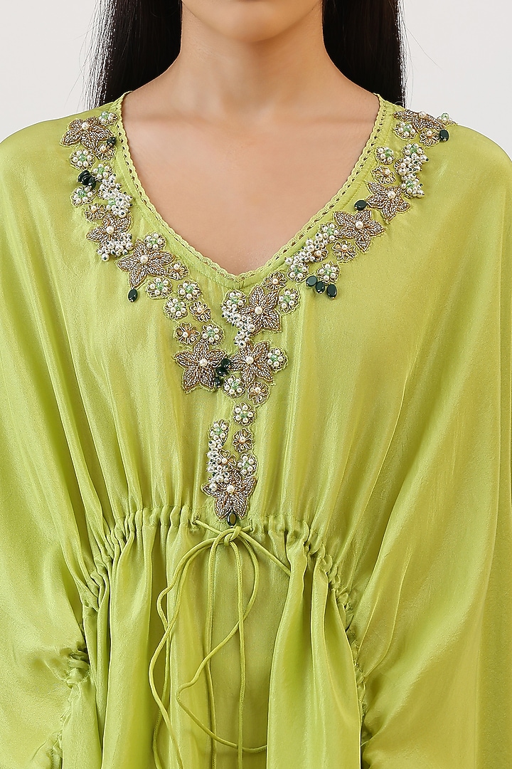 Green Pure Silk Floral Embroidered Cape Set by Vidushi Gupta at Pernia's Pop Up Shop