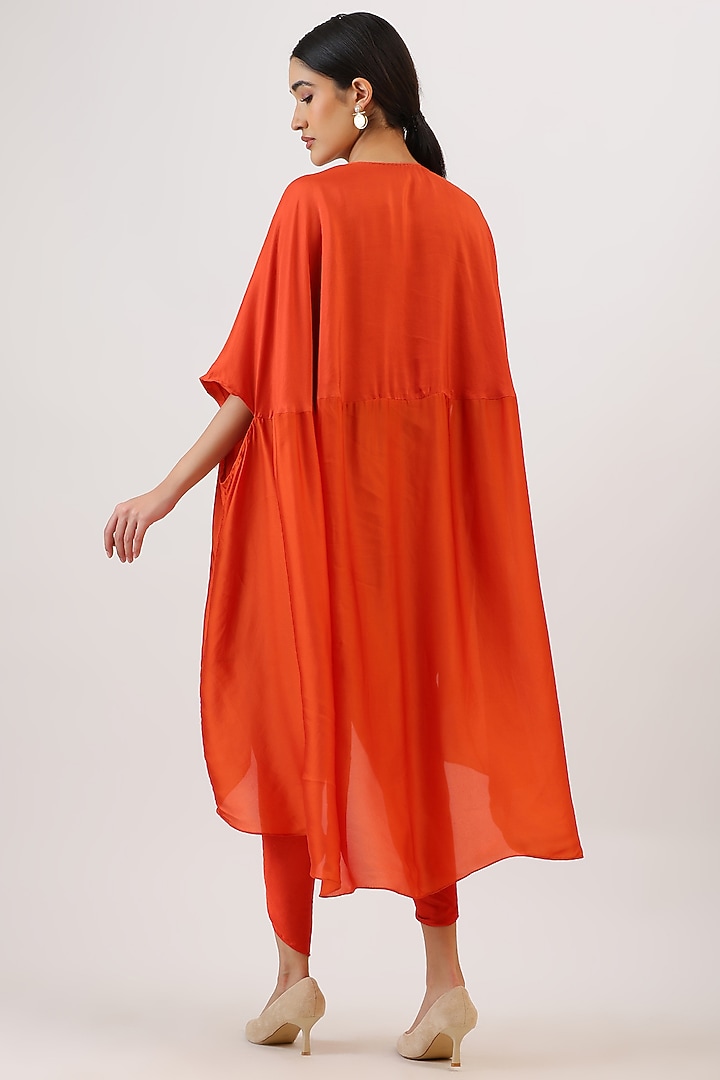 Tangerine Orange Pure Silk Floral Embroiderd Cape Set by Vidushi Gupta at Pernia's Pop Up Shop
