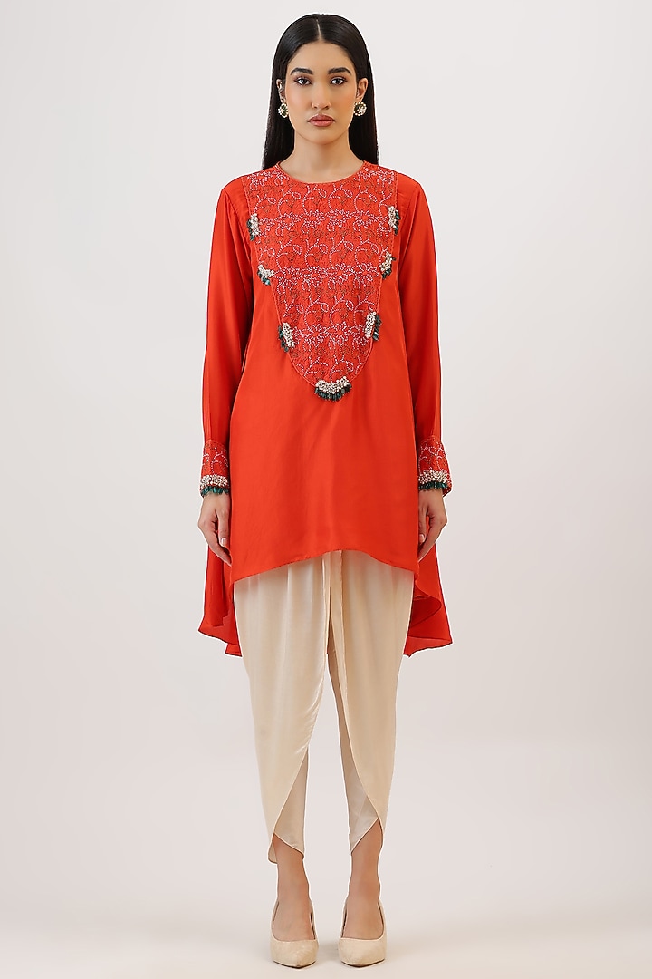 Tangerine Orange Pure Silk Floral Embroiderd Layered Kurta Set by Vidushi Gupta at Pernia's Pop Up Shop